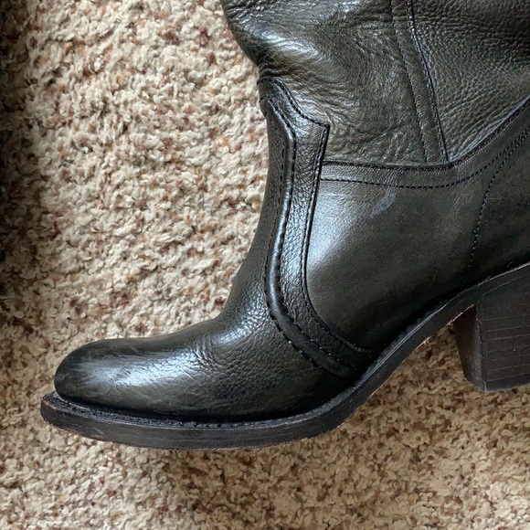 Frye Boot - Picture 4 of 9